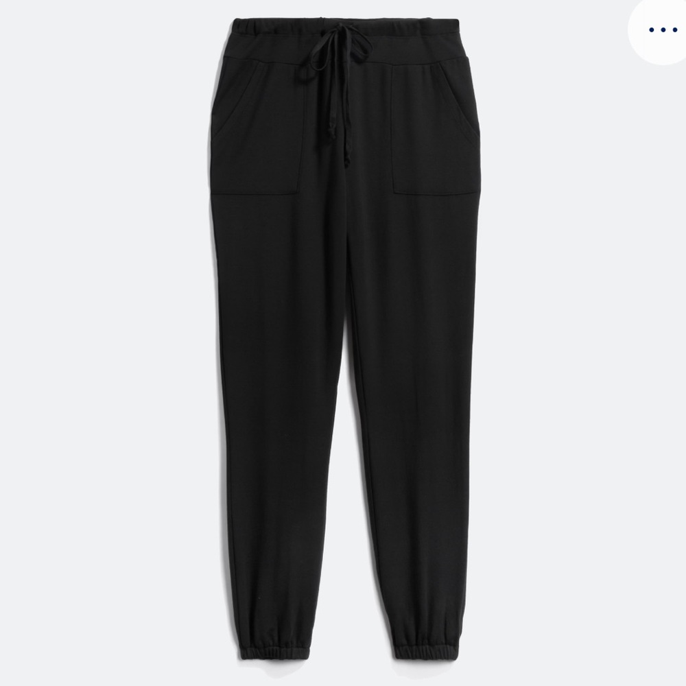 T4T Ani Drawstring Joggers from StitchFix Size Large. 4 Pocket Black Joggers